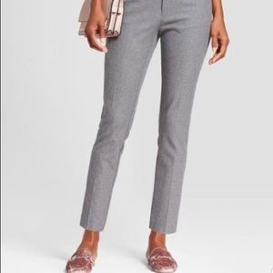 Women’s trousers